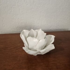 White Ceramic Flower Candle Holder